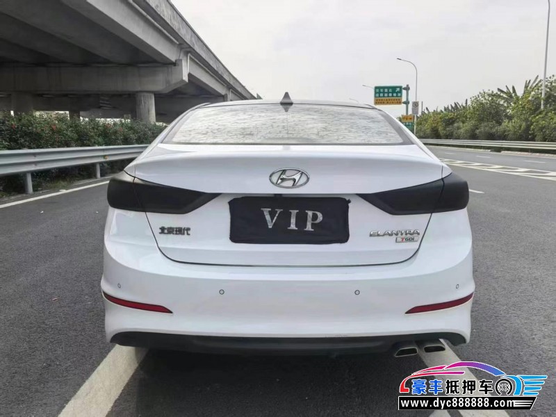 18年现代领动轿车抵押车出售