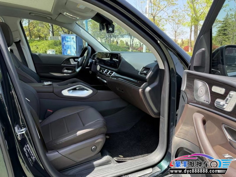 22年奔驰GLS轿车抵押车出售