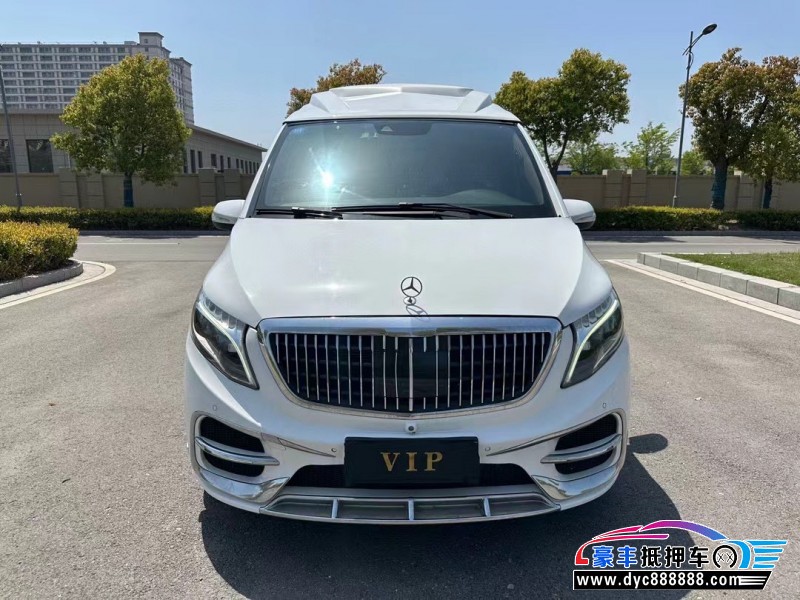 17年奔驰V轿车抵押车出售