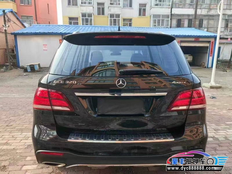 18年奔驰GLE轿车抵押车出售