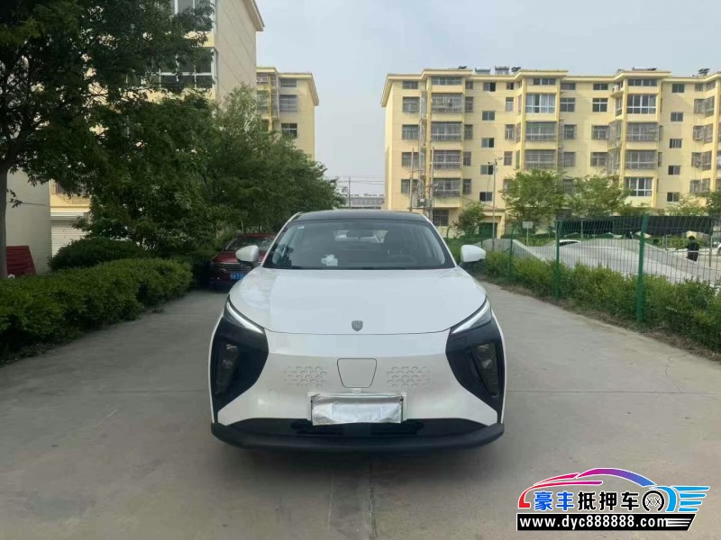 24年东风雷霆轿车抵押车出售