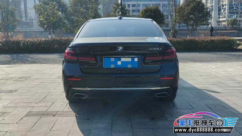 22年宝马5系轿车抵押车出售