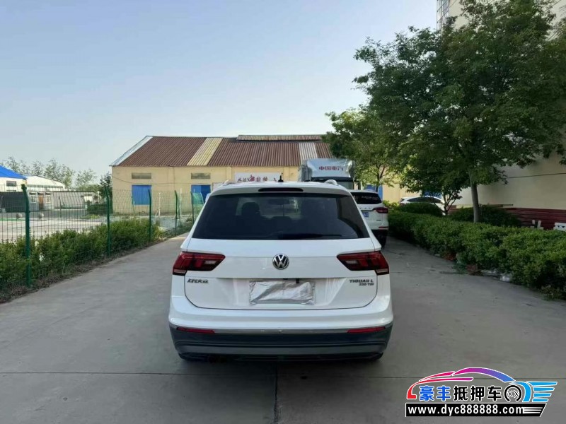 17年大众途观L轿车抵押车出售