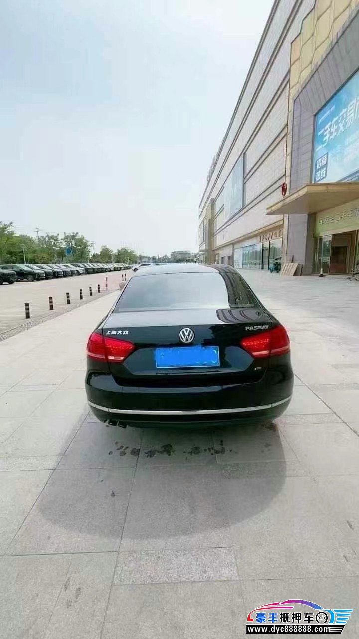 14年大众帕萨特轿车抵押车出售