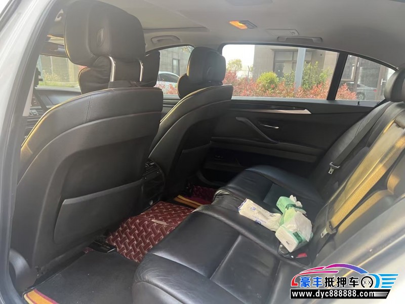 12年宝马5系轿车抵押车出售