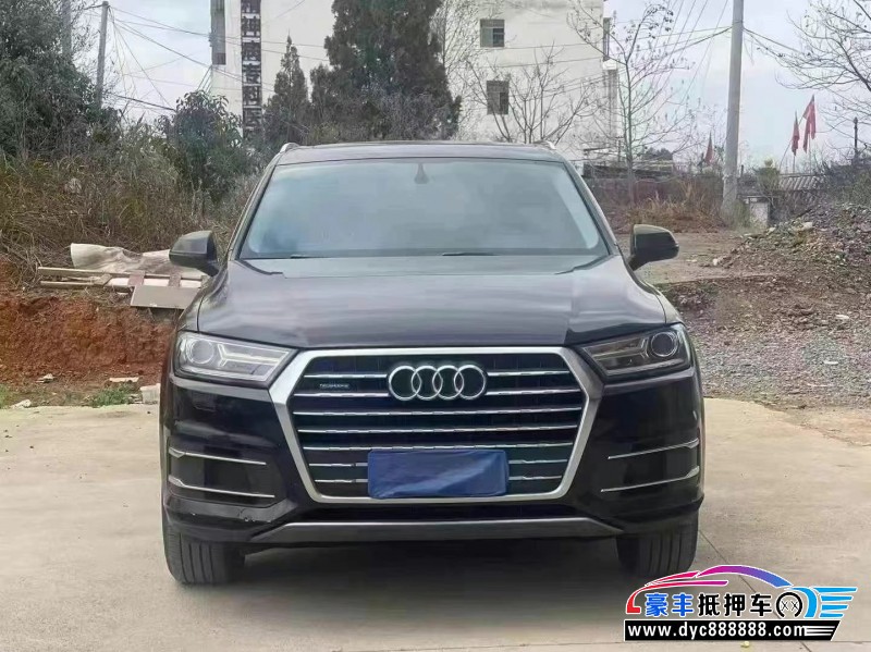 17年奥迪Q7轿车抵押车出售