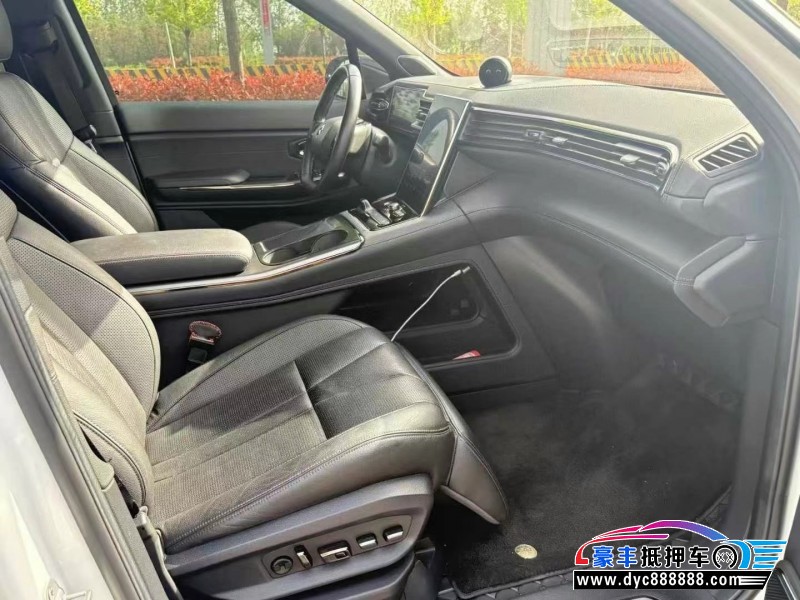 21年蔚来ES8轿车抵押车出售