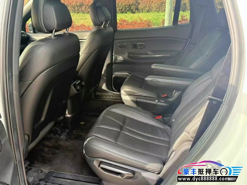 21年蔚来ES8轿车抵押车出售