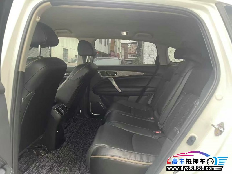 24年本田冠道轿车抵押车出售