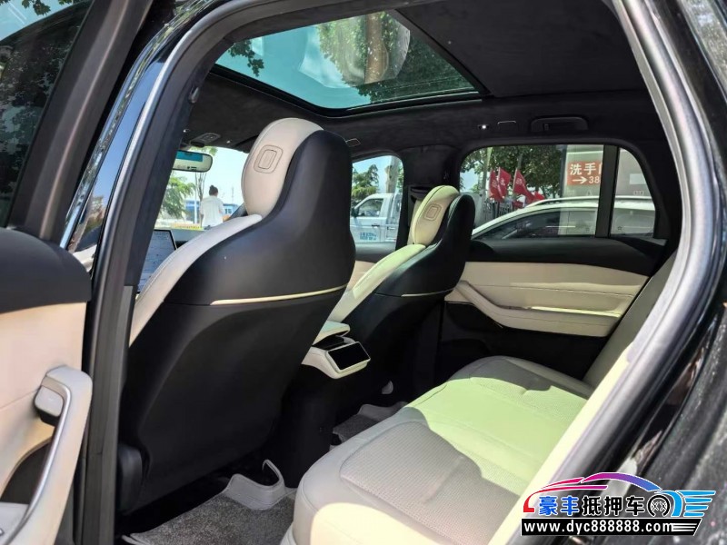 24年蔚来ec6轿车抵押车出售