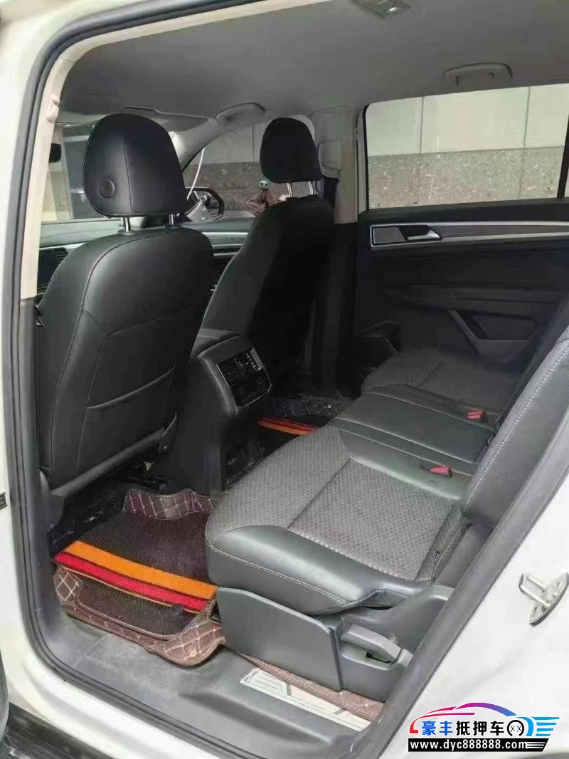 19年大众途昂轿车抵押车出售