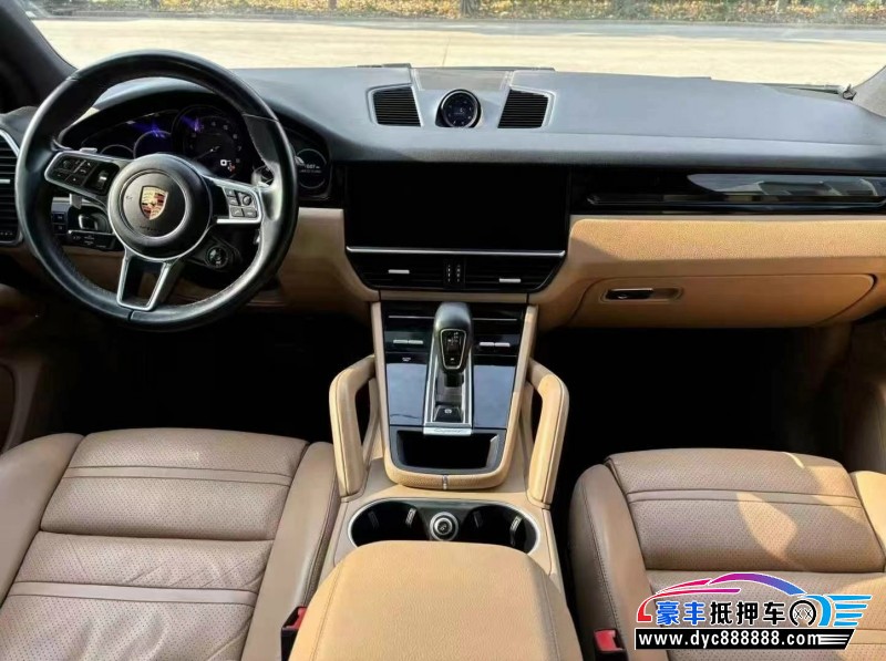 19年保时捷卡宴轿车抵押车出售