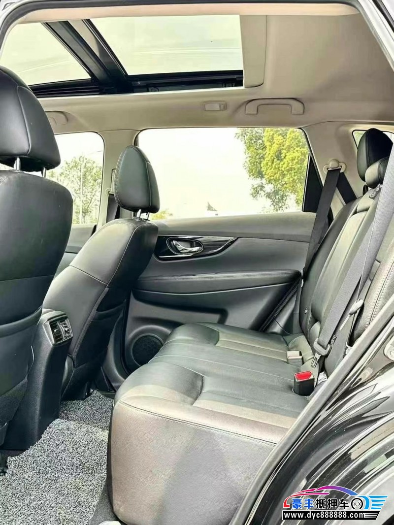 21年日产奇骏轿车抵押车出售