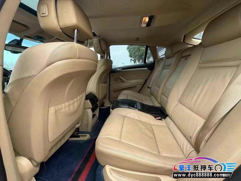 10年宝马X6轿车抵押车出售