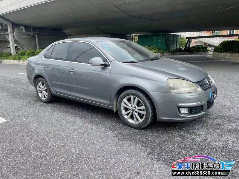 11年大众速腾轿车抵押车出售