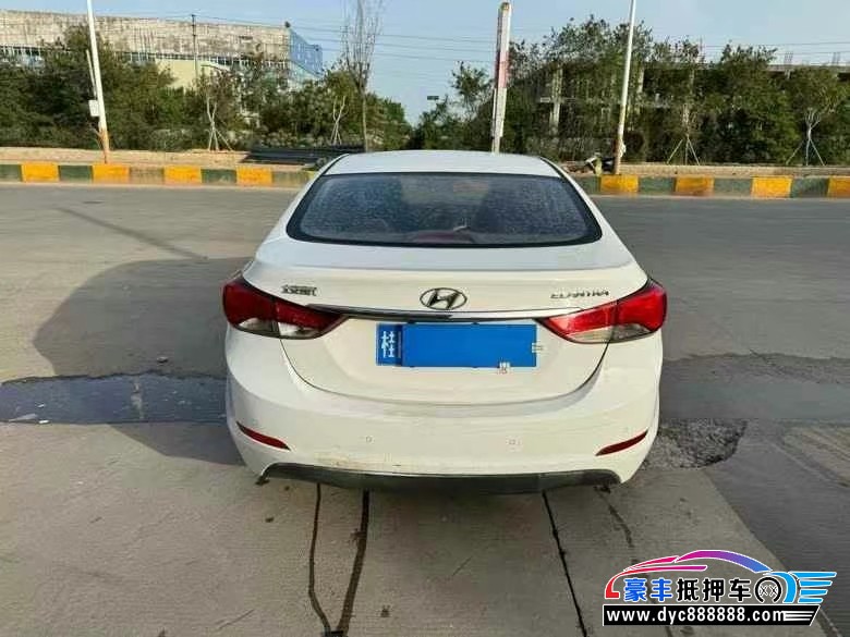 18年现代朗动轿车抵押车出售