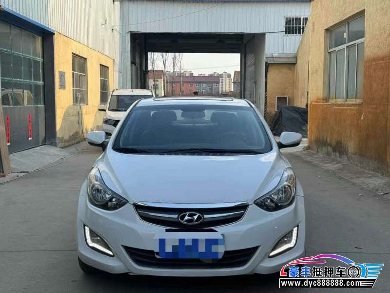 14年现代朗动轿车抵押车出售