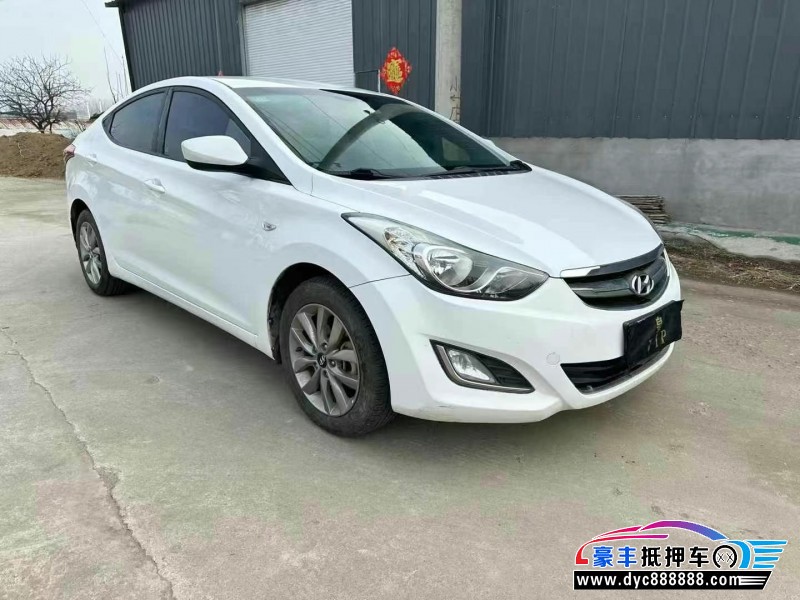 16年现代朗动轿车抵押车出售