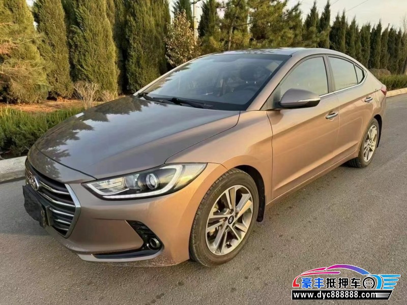 17年现代领动轿车抵押车出售