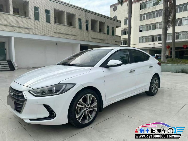 16年现代领动轿车抵押车出售