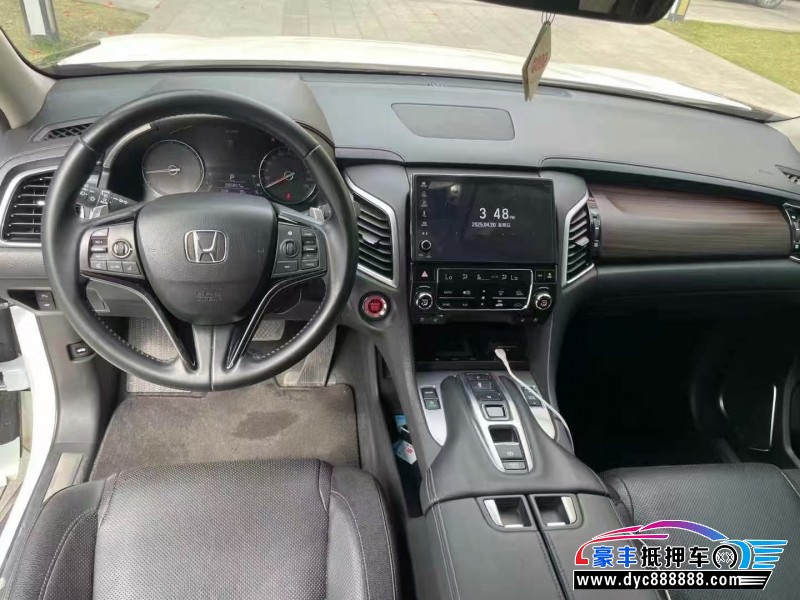 18年本田冠道轿车抵押车出售