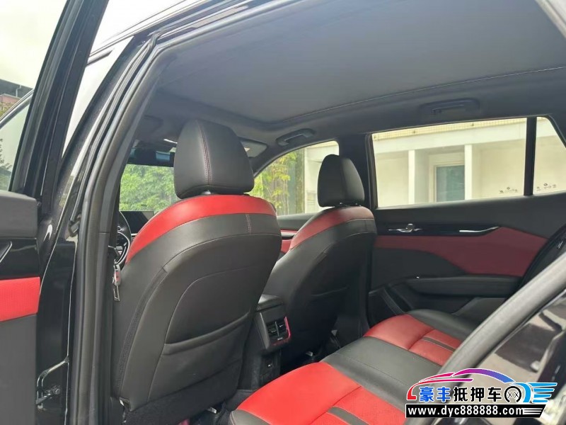 22年东风风神奕炫轿车抵押车出售