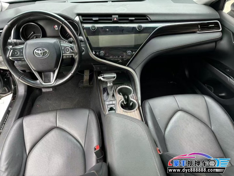 19年丰田凯美瑞轿车抵押车出售