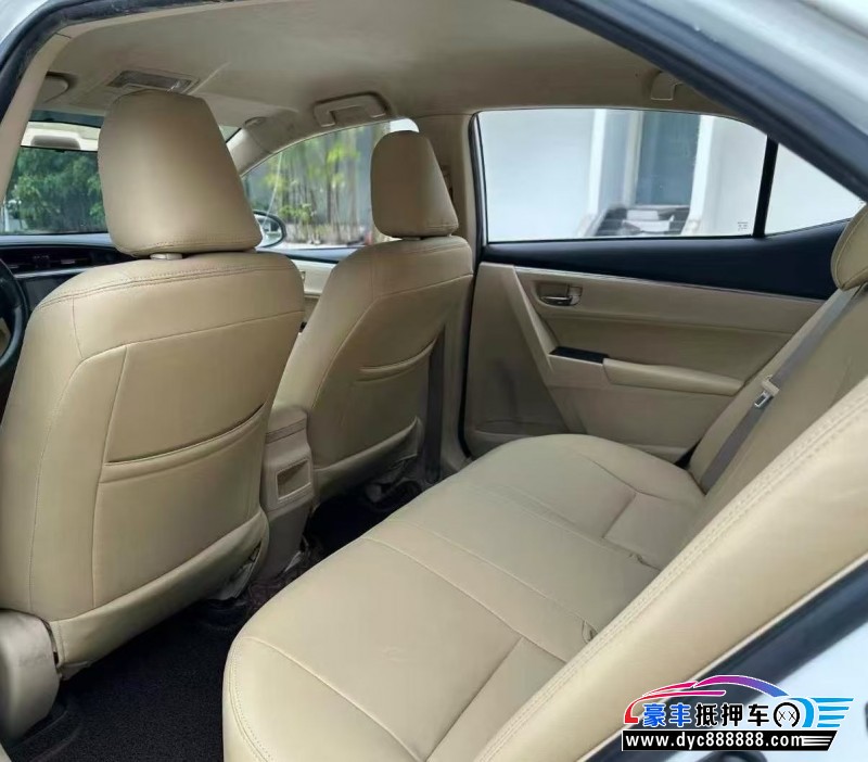 15年丰田卡罗拉轿车抵押车出售