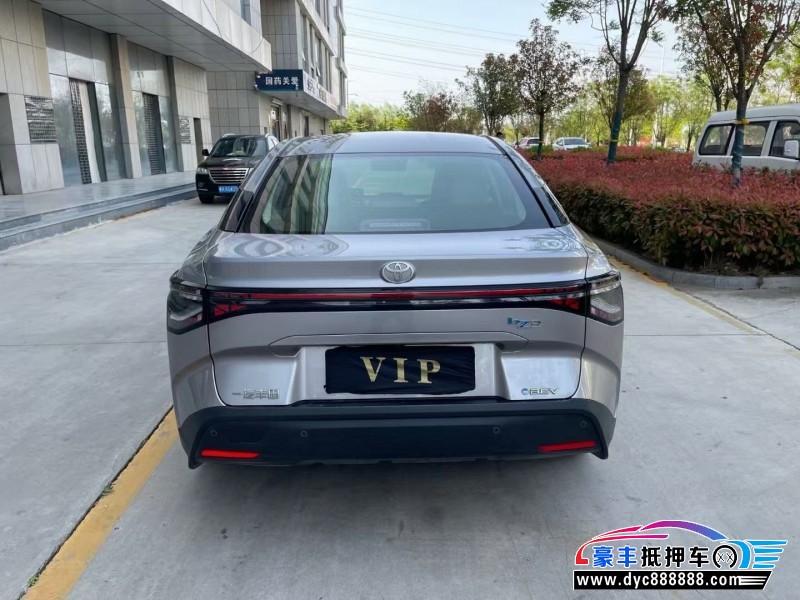 24年丰田BZ3轿车抵押车出售