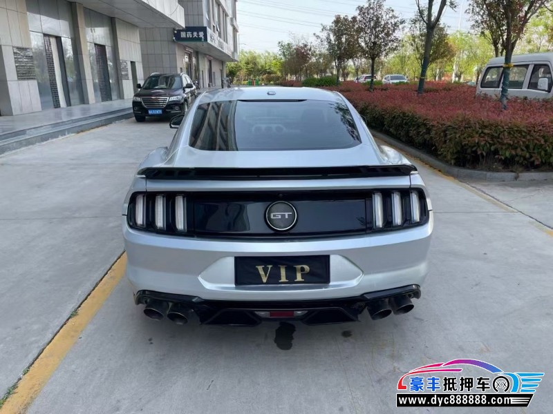 17年福特野马轿车抵押车出售