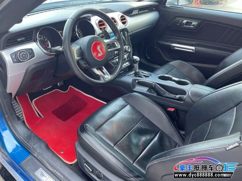 17年福特野马轿车抵押车出售