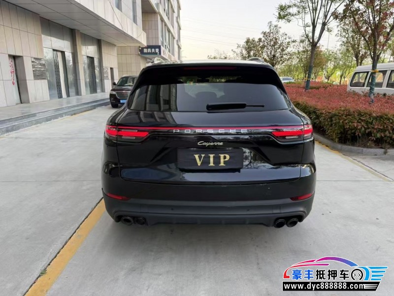 21年保时捷卡宴SUV抵押车出售