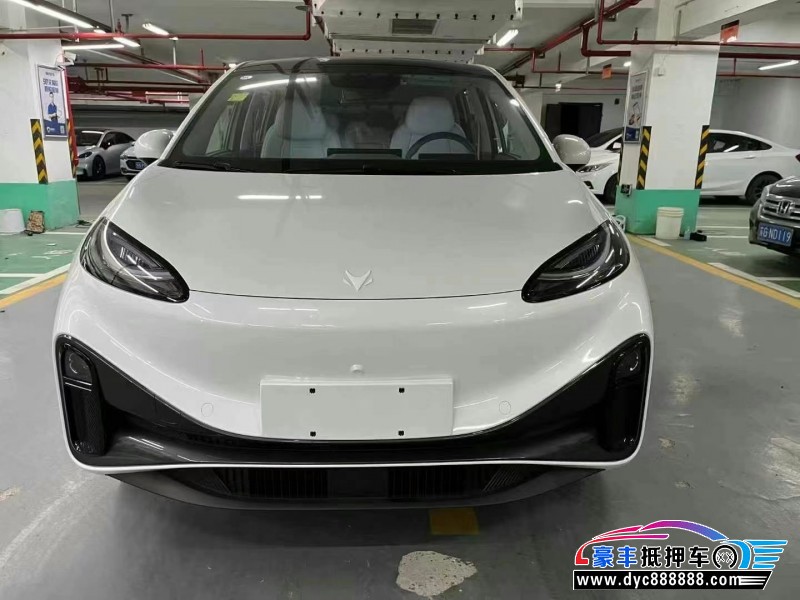 25年极狐考拉SUV抵押车出售