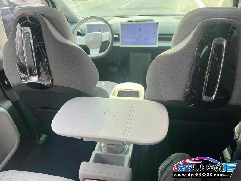 23年极狐考拉SUV抵押车出售