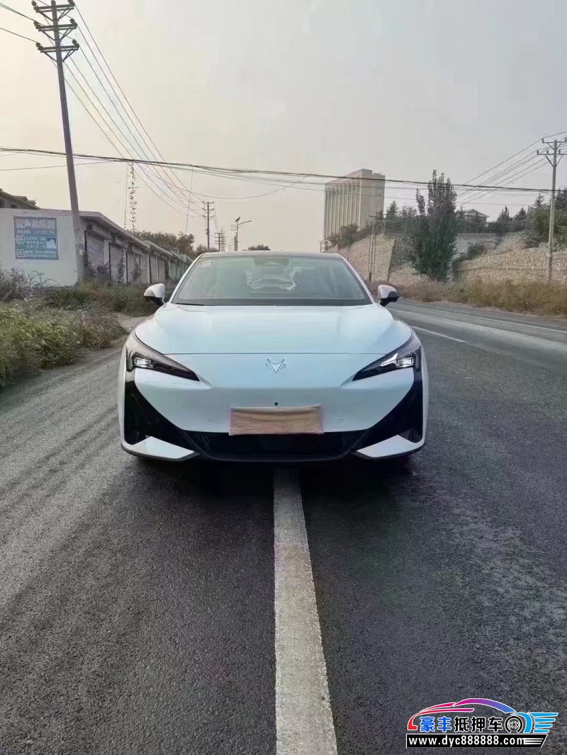 24年极狐阿尔法S轿车抵押车出售