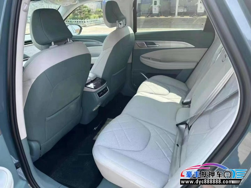 23年极狐阿尔法TSUV抵押车出售