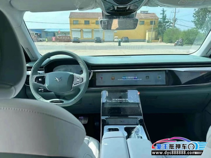 23年极狐阿尔法TSUV抵押车出售