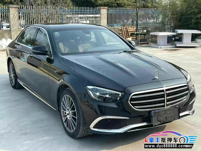 22年奔驰E轿车抵押车出售
