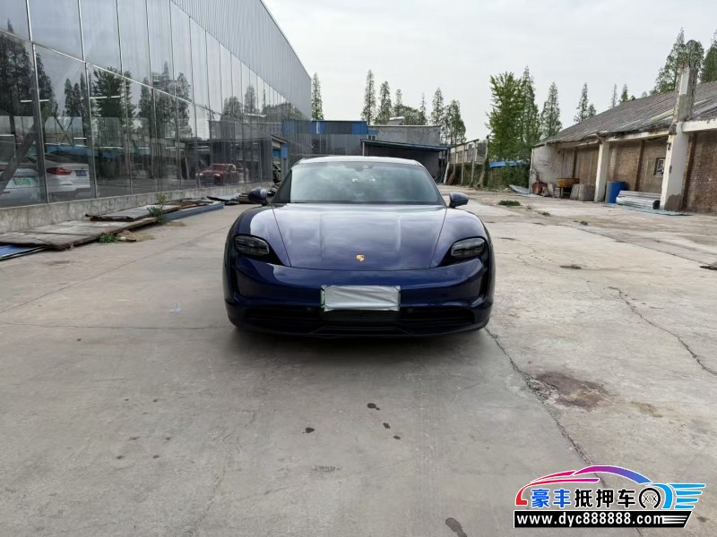 21年保时捷TaYcan轿车抵押车出售