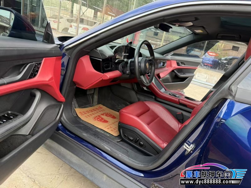 21年保时捷TaYcan轿车抵押车出售