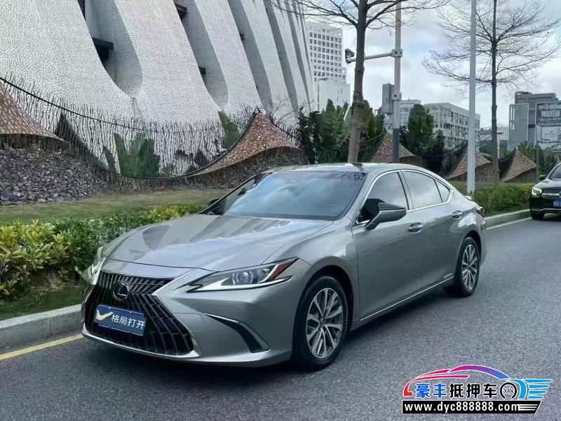 22年雷克萨斯ES轿车抵押车出售