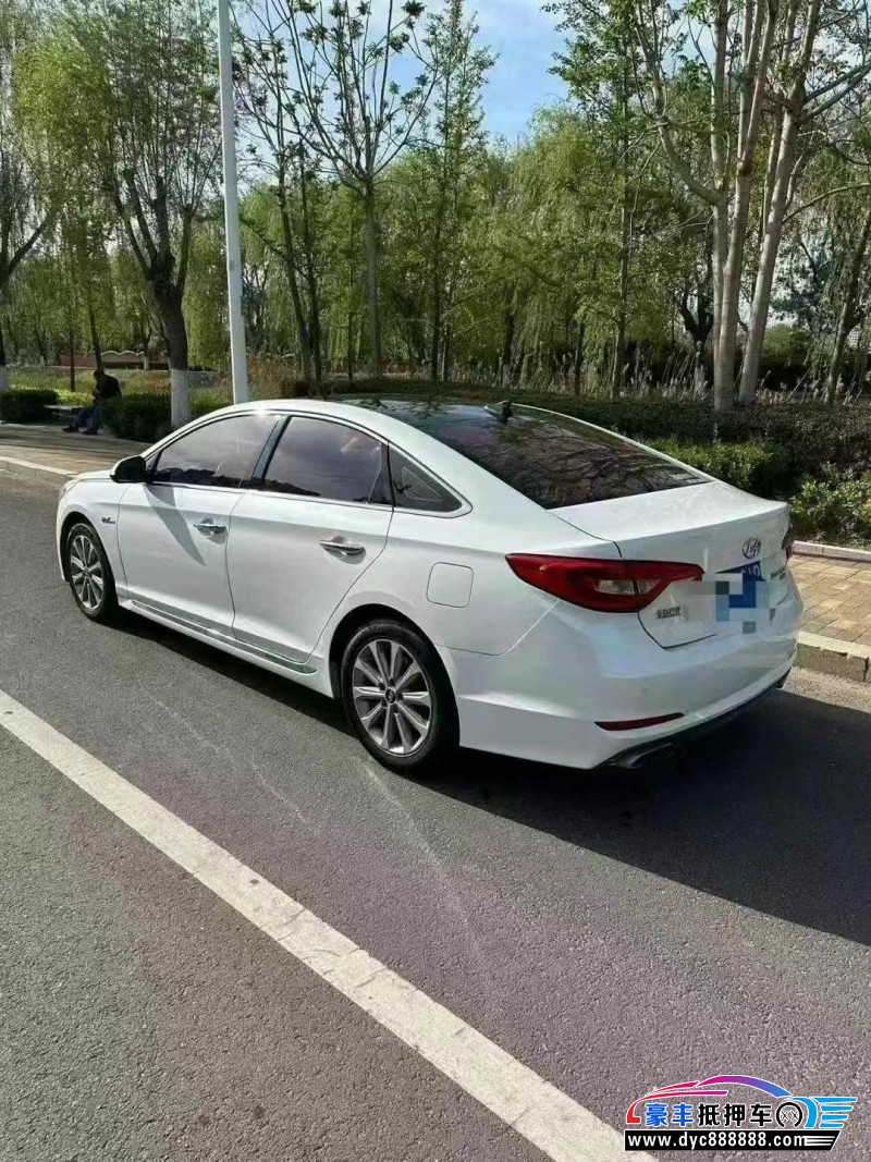 16年现代索纳塔九轿车抵押车出售