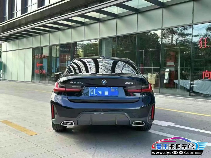 24年宝马3系轿车抵押车出售