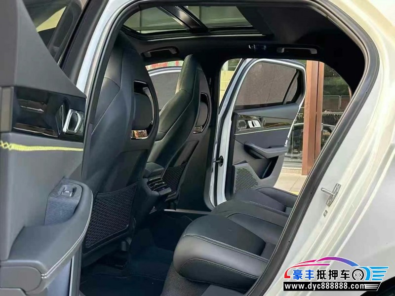 24年领克03轿车抵押车出售