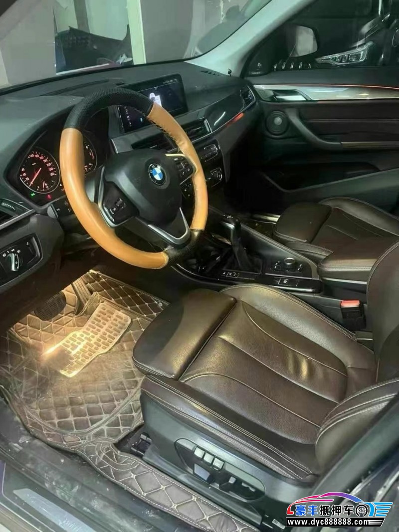 17年宝马X1轿车抵押车出售