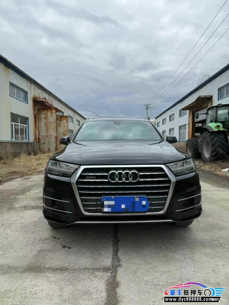 18年奥迪Q7轿车抵押车出售