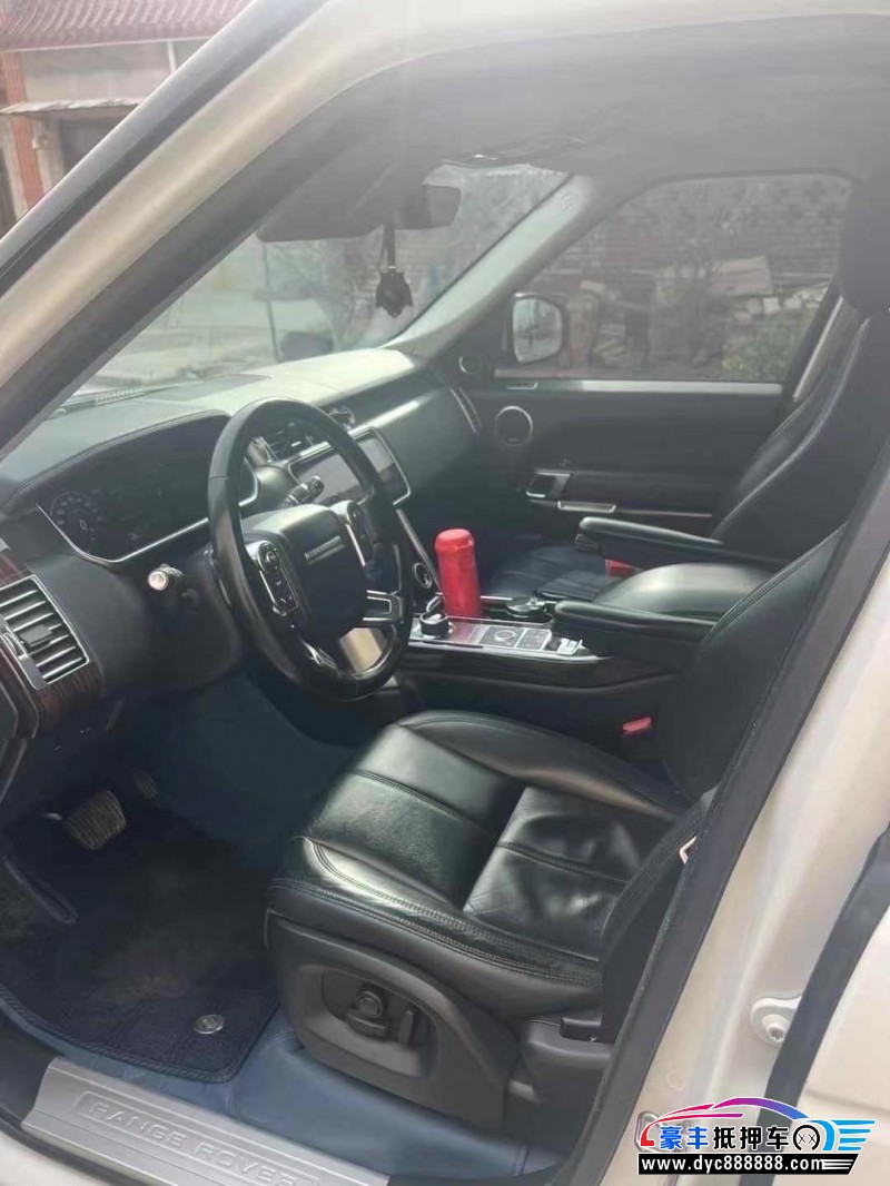 18年路虎揽胜轿车抵押车出售