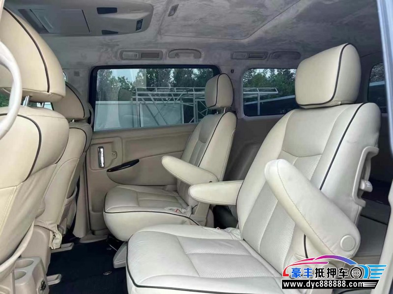 17年日产贵士轿车抵押车出售