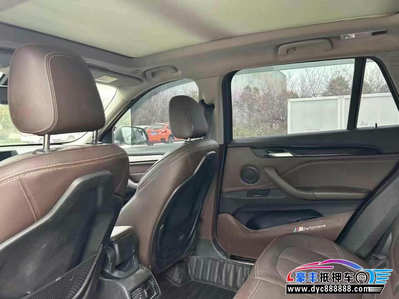 19年宝马X1轿车抵押车出售