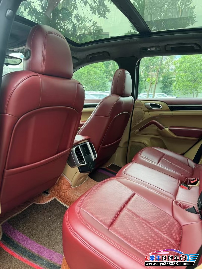 15年保时捷卡宴轿车抵押车出售